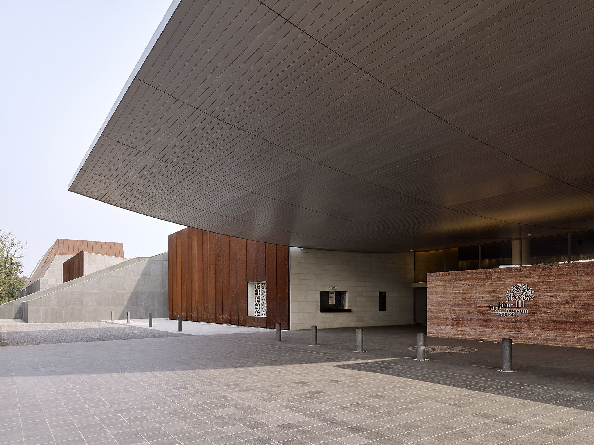 Bihar Museum / Maki and Associates + Opolis